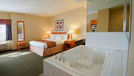 luxury honeymoon hotels in white rock