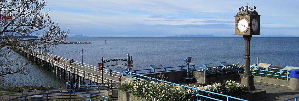 White Rock Promenade, Pier and beach